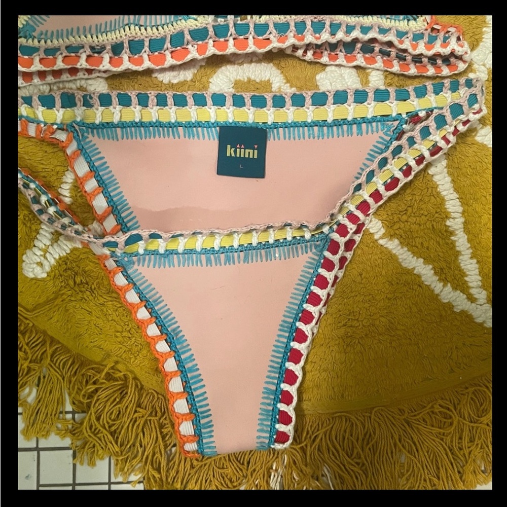 Bottoms only size large pink KIINI